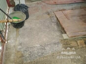 Отделка стен, потолок, заливка пола