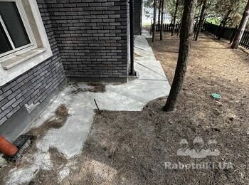 Вкладання тротуарної плитки. Фем