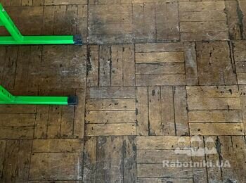 Циклювання паркету, покриття лаком (клас в школі, 48 м)