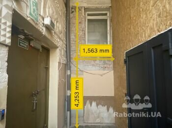 Ремонт коридору в офісному приміщенні