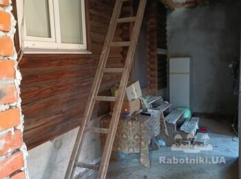 Зробити дерев'яні сходи з 1-го на 2-й поверх в новобудові (Хотів)