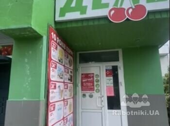 Обшить часть фассада маркета профнастилом