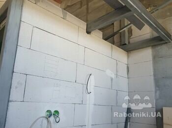 Укладка плитки в санузле, другие виды ремонтных работ
