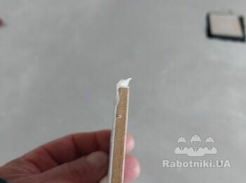 Монтаж плінтусу