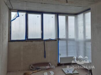 Переустановка вікон балконного блока