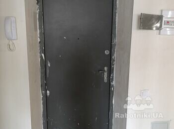 Шпаклівка фініш ( укоси дверна рама та підвіконна рама)