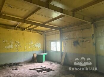 Демонтаж сендвіч панелей та металоконструкцій.