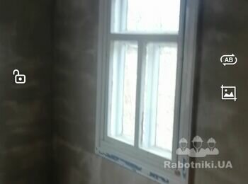 Поклейка шпалер, фарбування стелі снєжкою, плитка 4м2.
