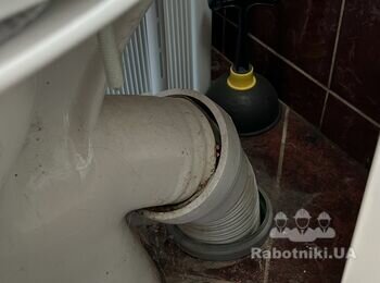 Частковий ремонт ванної 4м2 (сантехніка, плитка, фарбування)