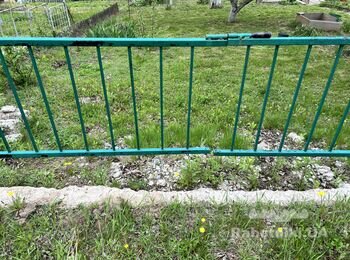 Залити площадку(бетон) під парковку