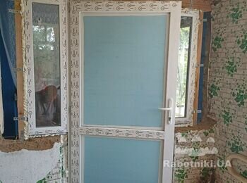 Нужны оконщики и отделочники.