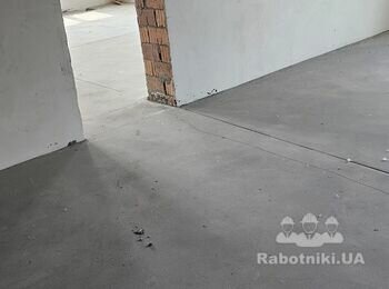 Укладання плитки в дошкільному закладі.