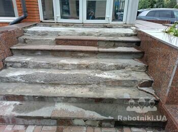 Укласти граніт на сходи, частковий ремонт сходів