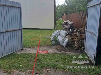 20 кв.м. тратуарної плитки (з підготовкою основи) з водовідведенням