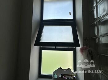 Необхідна мийка вікон з двох сторін