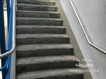 Демонтаж монтаж сходів з бетону (моноліт)