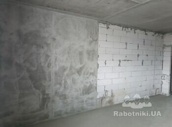 Машина штукатурка стін