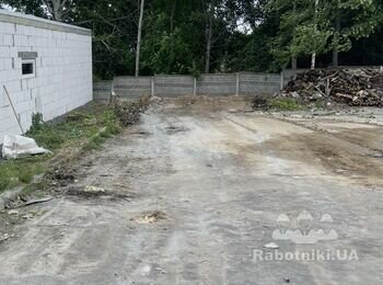 Виготовлення бетонної стрічки 39 метрів погонних