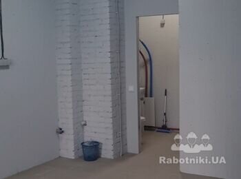 Встановити двері