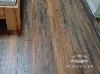 Укладка ламината 85м2