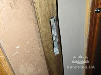 Регулировка металлических дверей