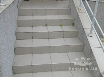 Полагодити вхідну групу (ганок), плитка