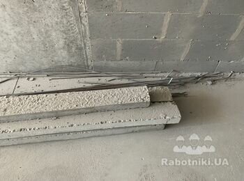 Монтаж перегородок з шлакоблоку в квартирі після забудовника 30м2