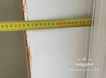 Монтаж пластикових відкосів і підвіконня на вікно