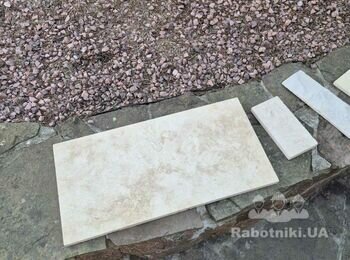Облицювання фасаду 1000+м2 травертином (Київ)