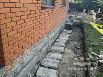Потрібен укладчик гранітної плитки