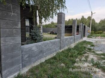 Кладка паркану 196 шт, гладкий блок 500*200*200 мм