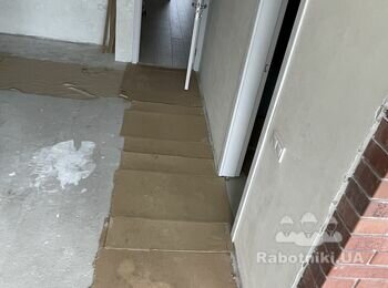 Шукаю майстра для укладки паркету (42 кв.м, Нові Петрівці)