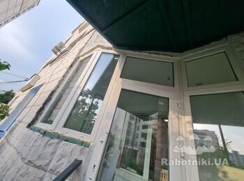 Сделать откосы внешние и внутренние + установить новую вагонку