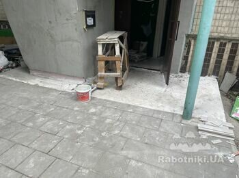 Потрібні плиточники та маляри на ремонт підїздів