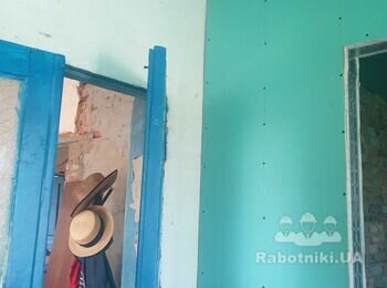 Штукатурні роботи в кімнатах будинку 100 м2