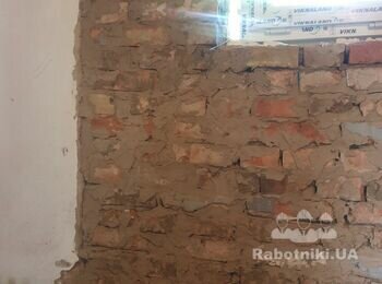 Штукатурні роботи в кімнатах будинку 100 м2