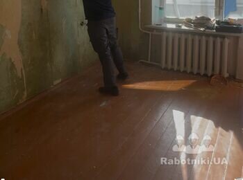 Зняти стару фарбу з підлоги