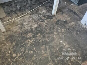 Демонтаж стяжки на кухні 5 кв. м.
