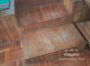 Збільшення амвону в церкві