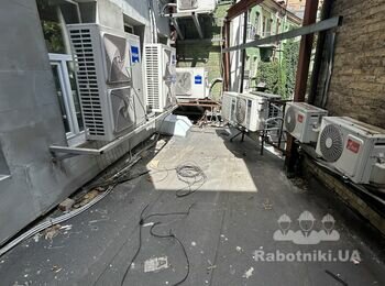 Перекладання покрівлі руберойдом