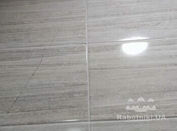 Оздоблювальні роботи, стеля в кімнаті