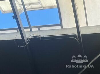Шукаємо альпіністів.Електромонтажні роботи
