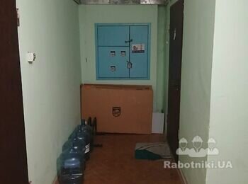 Зробити двері на поверсі
