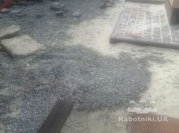 Підготовка та укладання тротуарної плитки/бруківки (Приватний сектор)