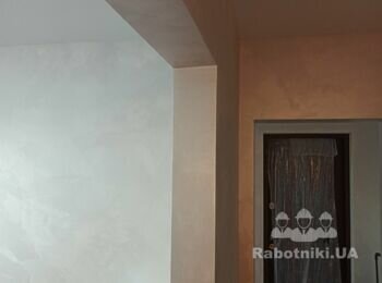 Вирівнювання міжкімнатних пройомів