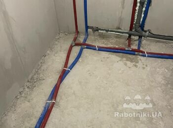 Стяжка в санвузлі 4кв м