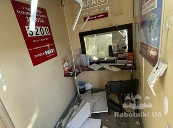 Відновлення приміщення пошкодженого вибуховою хвилею