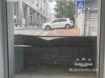 Фарбування стін та стелі , укладання плитки