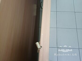Ремонт та встановлення внутрішніх дверей та дерев'яних вікон