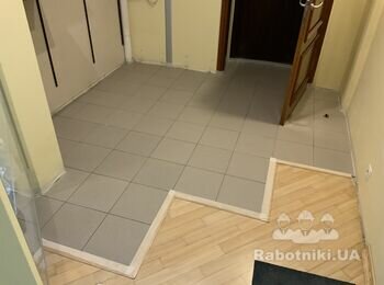 Затерти шви епоксидною фугою на плитці (приблизно 32 м.п.)